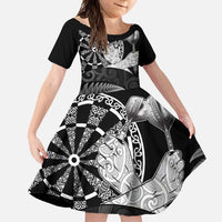 Personalised New Zealand Aotearoa Darts Masters Family Matching Off Shoulder Maxi Dress and Hawaiian Shirt Silver Fern and Maori Spirit LT03 Daughter's Dress Black - Polynesian Pride