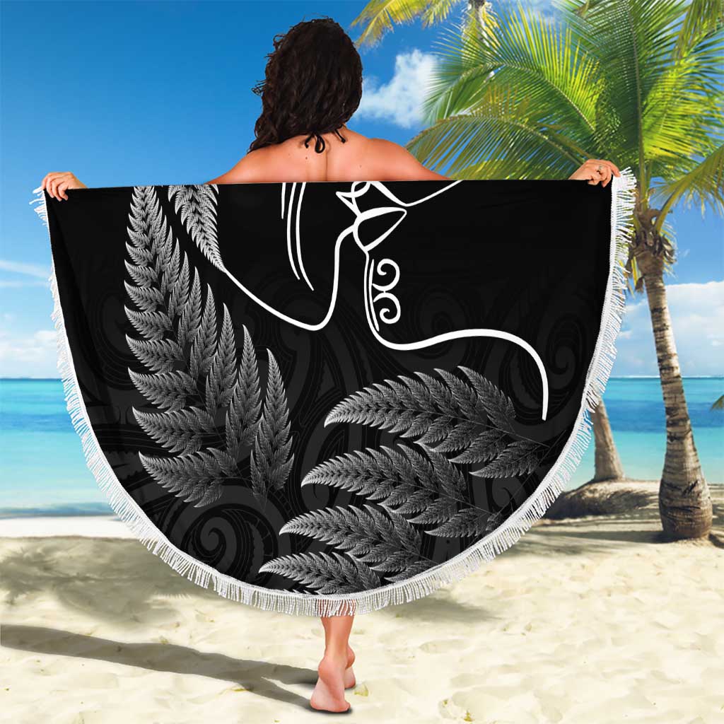 New Zealand Valentine's Day Beach Blanket Silver Fern and Line Art Love Couple LT03 - Polynesian Pride