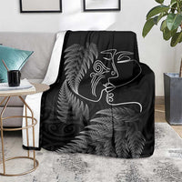 New Zealand Valentine's Day Blanket Silver Fern and Line Art Love Couple LT03 - Polynesian Pride