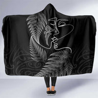 New Zealand Valentine's Day Hooded Blanket Silver Fern and Line Art Love Couple LT03 One Size Black - Polynesian Pride