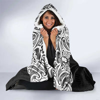 Aotearoa Waitangi Day - Toitu Te Tiriti Hooded Blanket New Zealand Honour the Treaty LT03 - Polynesian Pride