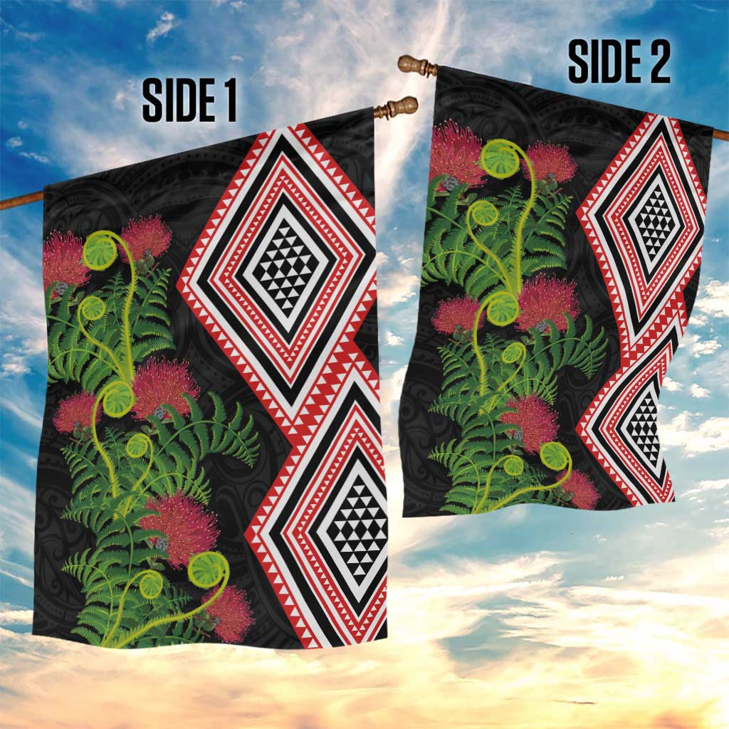 Aotearoa Tukutuku Motif Garden Flag Pohutukawa and Fern Leaves LT03 - Polynesian Pride