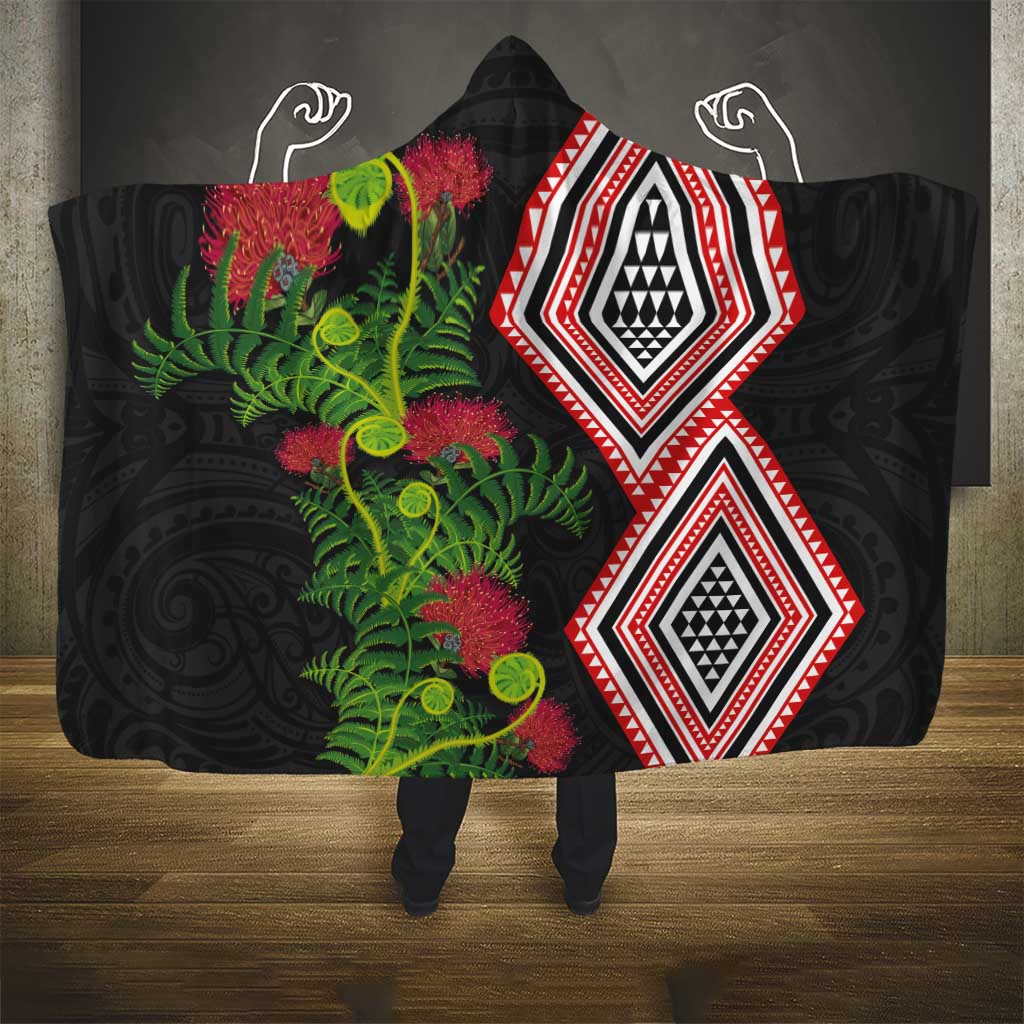 Aotearoa Tukutuku Motif Hooded Blanket Pohutukawa and Fern Leaves LT03 - Polynesian Pride