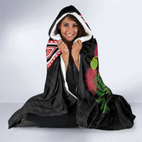 Aotearoa Tukutuku Motif Hooded Blanket Pohutukawa and Fern Leaves LT03 - Polynesian Pride