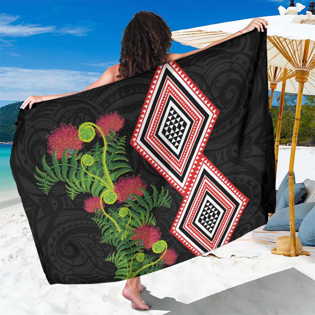 Aotearoa Tukutuku Motif Sarong Pohutukawa and Fern Leaves LT03 One Size 44 x 66 inches Black - Polynesian Pride