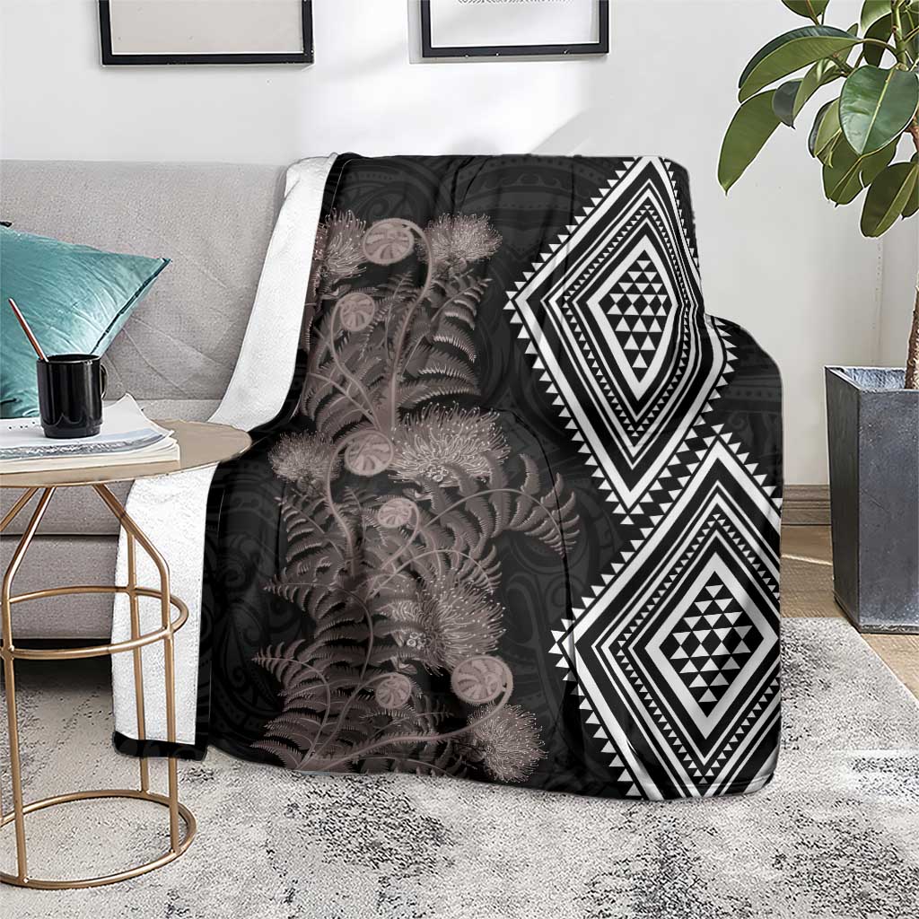 Aotearoa Tukutuku Motif Blanket Pohutukawa and Fern Leaves Grayscale Color LT03 - Polynesian Pride