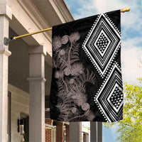 Aotearoa Tukutuku Motif Garden Flag Pohutukawa and Fern Leaves Grayscale Color LT03 House Flag Black - Polynesian Pride
