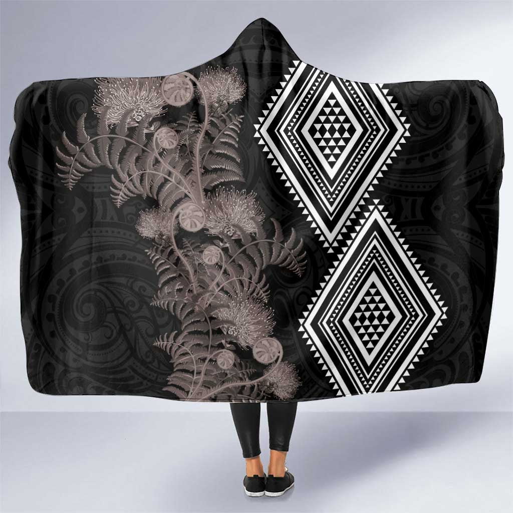 Aotearoa Tukutuku Motif Hooded Blanket Pohutukawa and Fern Leaves Grayscale Color LT03 One Size Black - Polynesian Pride