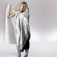 Guam Fish Hook and Palm Tree Hooded Blanket Polynesian Pattern Half Style