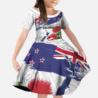 New Zealand Christmas Family Matching Short Sleeve Bodycon Dress and Hawaiian Shirt Meri Kirihimete-Tuatara and Pohutukawa White Color LT03 Daughter's Dress White - Polynesian Pride
