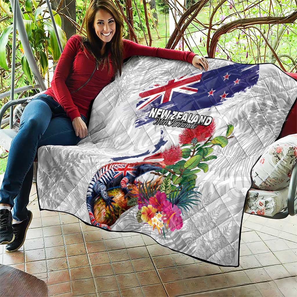 New Zealand Christmas Quilt Meri Kirihimete-Tuatara and Pohutukawa White Color LT03 - Polynesian Pride