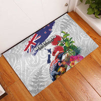 New Zealand Christmas Rubber Doormat Meri Kirihimete-Tuatara and Pohutukawa White Color LT03 - Polynesian Pride