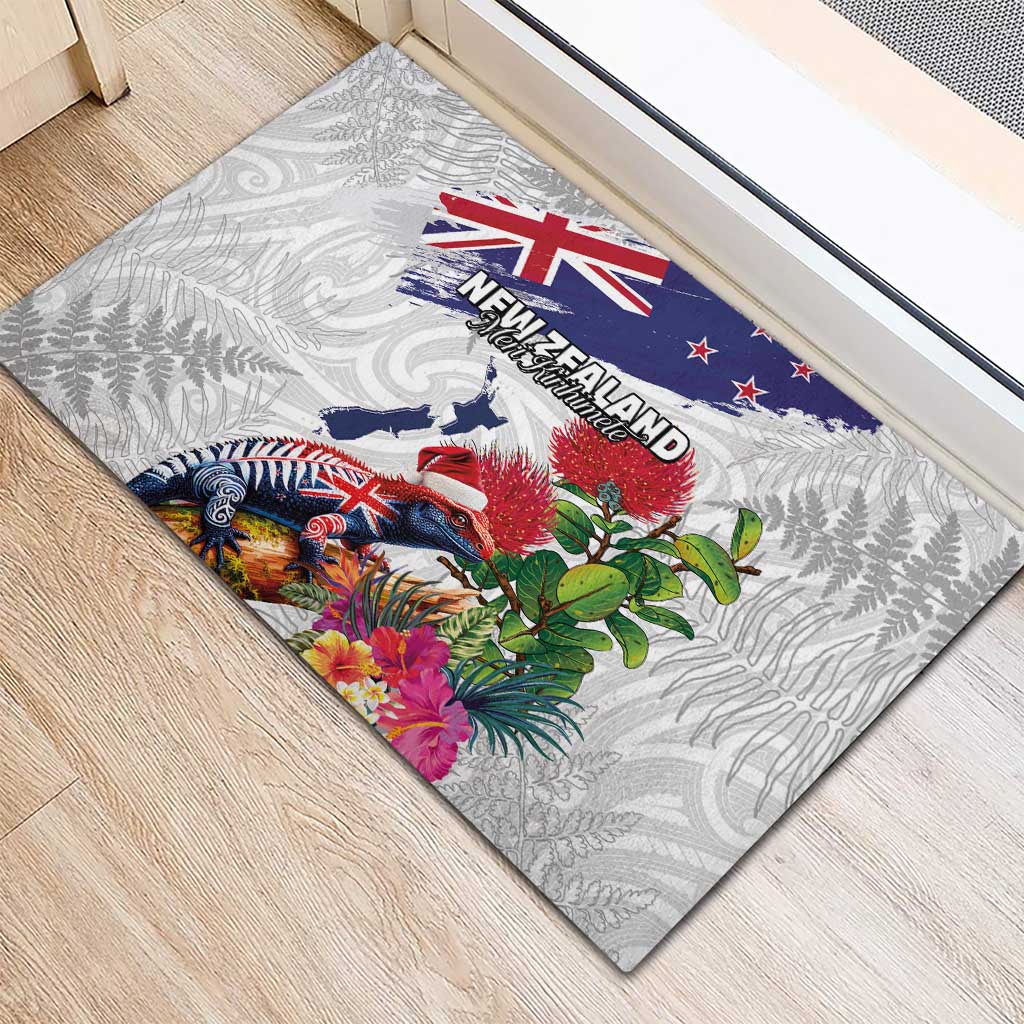 New Zealand Christmas Rubber Doormat Meri Kirihimete-Tuatara and Pohutukawa White Color LT03 - Polynesian Pride