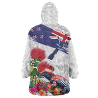 New Zealand Christmas Wearable Blanket Hoodie Meri Kirihimete-Tuatara and Pohutukawa White Color LT03 - Polynesian Pride