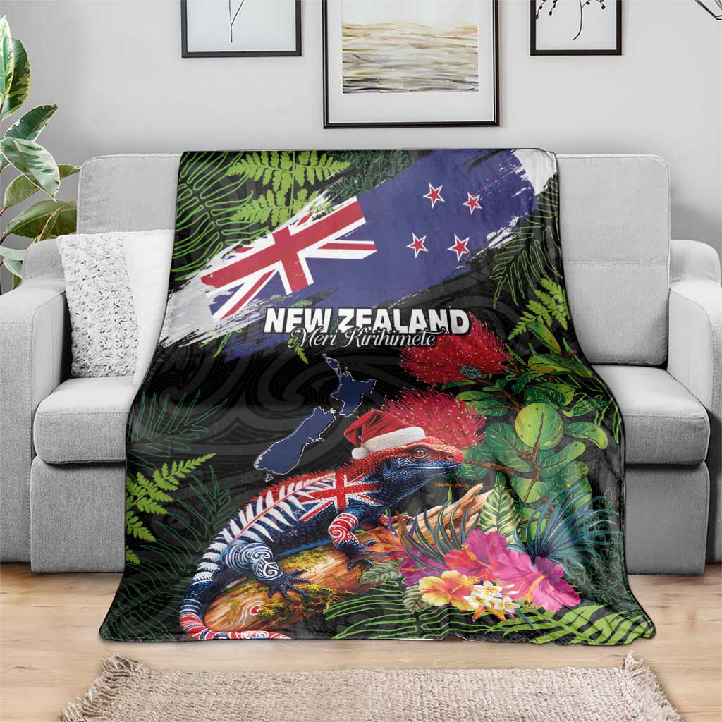 New Zealand Christmas Blanket Meri Kirihimete-Tuatara and Pohutukawa Black Color LT03 - Polynesian Pride