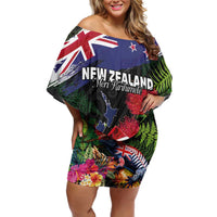 New Zealand Christmas Family Matching Off Shoulder Short Dress and Hawaiian Shirt Meri Kirihimete-Tuatara and Pohutukawa Black Color LT03 Mom's Dress Black - Polynesian Pride