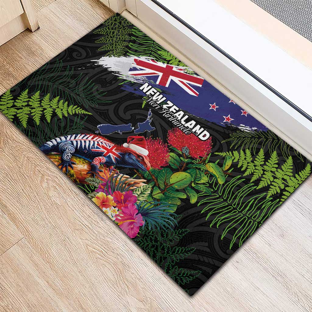 New Zealand Christmas Rubber Doormat Meri Kirihimete-Tuatara and Pohutukawa Black Color LT03 - Polynesian Pride