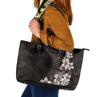 Hawaiian Plumeria-Polynesian Art Tattoo Grayscale Color Leather Tote Bag LT03 Gray - Polynesian Pride