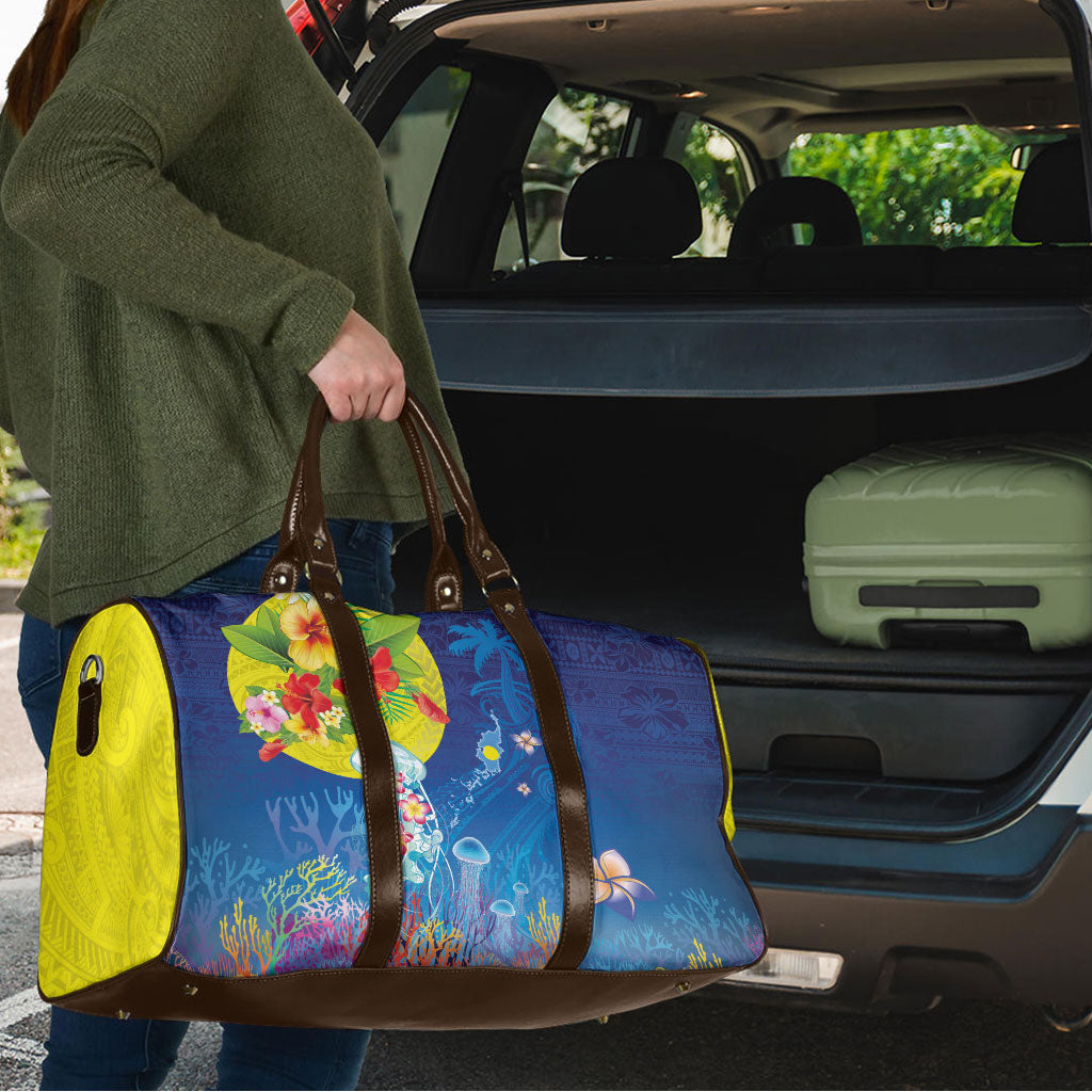 Palau Travel Bag Jellyfish with Coral Reefs Ocean Vibe and Tapa Pattern LT03 - Polynesian Pride