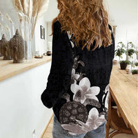 Hawaiian Plumeria and Turtle Women Casual Shirt with Polynesian Tribal Art Pattern Grayscale Color LT03 - Polynesian Pride