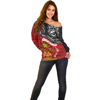 Maori King Movement Off Shoulder Sweater Ko Te Mana Motuhake Emblem with Moko and Polynesian Art Tattoo LT03 - Polynesian Pride