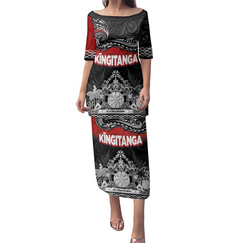 Personalised Maori King Movement Family Matching Puletasi and Hawaiian Shirt Te Paki-o-Matariki with Silver Ferns and Polynesian Art Tattoo LT03 Mom's Dress Red - Polynesian Pride