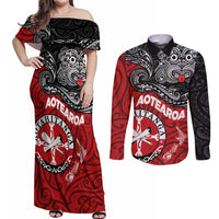 Maori Kotahitanga Couples Matching Off Shoulder Maxi Dress and Long Sleeve Button Shirt Aotearoa Spirit with Maori Mask and Polynesian Art Tattoo LT03 Red - Polynesian Pride