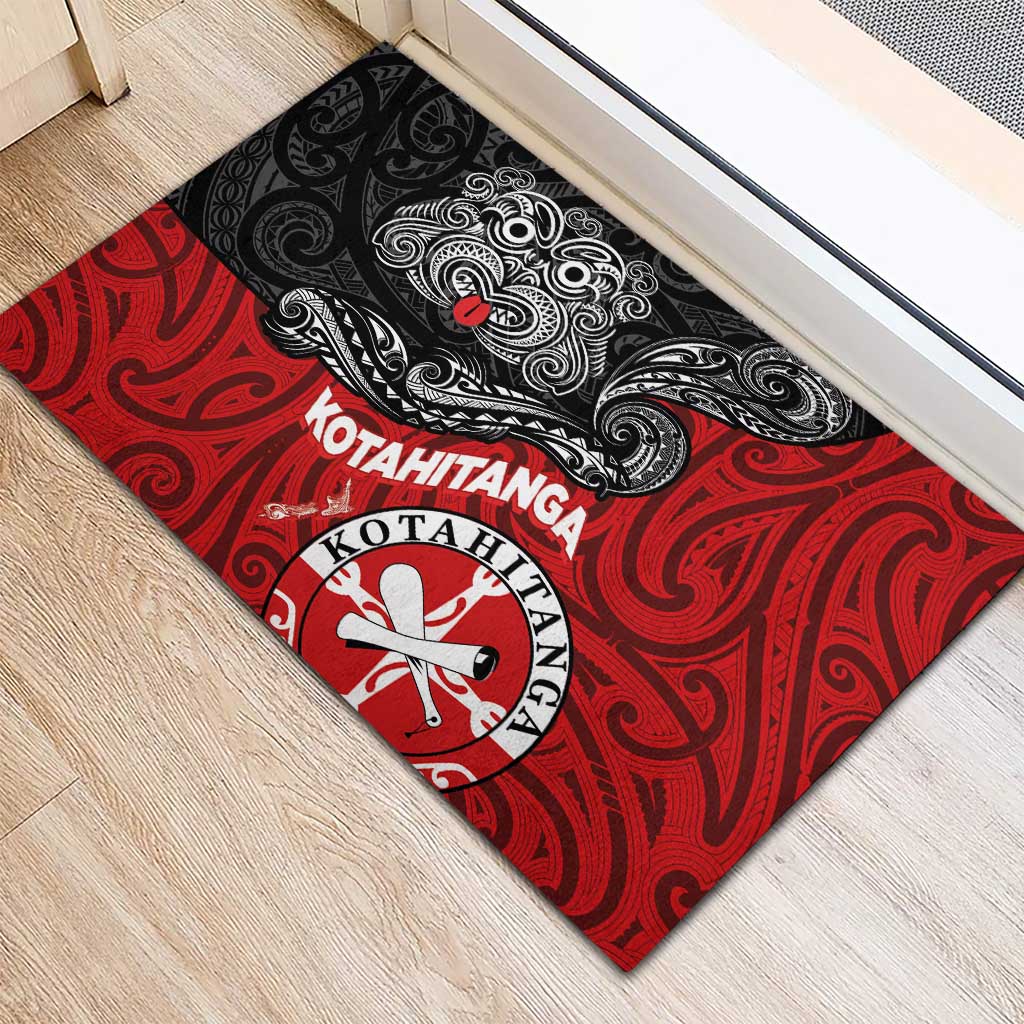 Maori Kotahitanga Rubber Doormat Aotearoa Spirit with Maori Mask and Polynesian Art Tattoo LT03 - Polynesian Pride