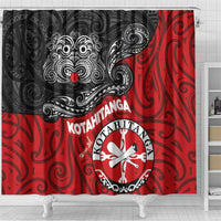 Maori Kotahitanga Shower Curtain Aotearoa Spirit with Maori Mask and Polynesian Art Tattoo LT03 - Polynesian Pride