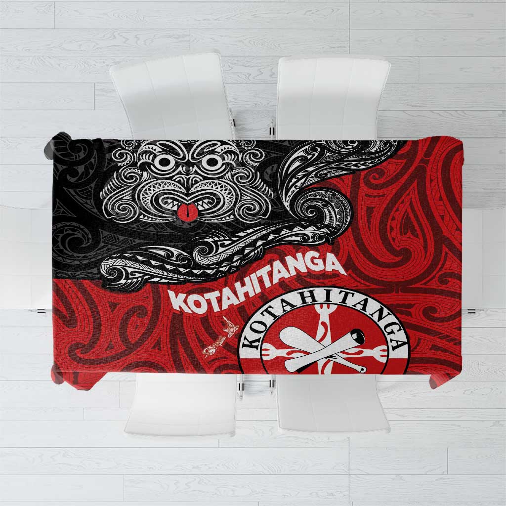 Maori Kotahitanga Tablecloth Aotearoa Spirit with Maori Mask and Polynesian Art Tattoo LT03 Red - Polynesian Pride