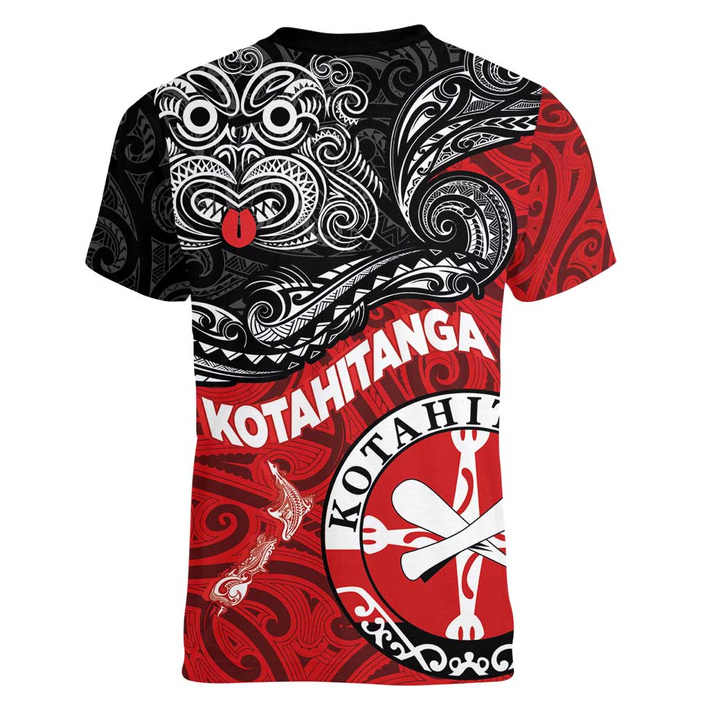Maori Kotahitanga Women V-Neck T-Shirt Aotearoa Spirit with Maori Mask and Polynesian Art Tattoo LT03 - Polynesian Pride