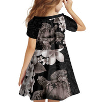 Hawaiian Lei Day Family Matching Off Shoulder Maxi Dress and Hawaiian Shirt Plumeria and Turtle with Polynesian Tribal Pattern Grayscale Color LT03 - Polynesian Pride