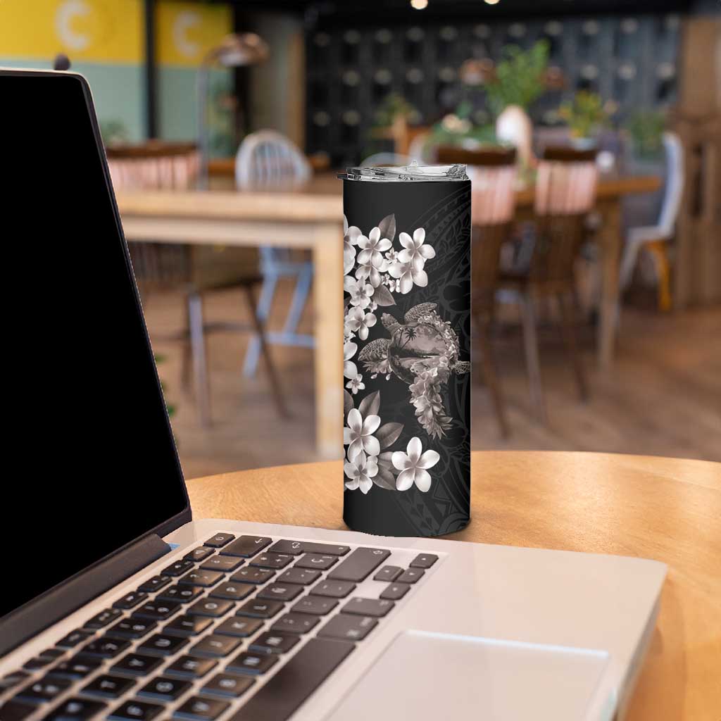 Hawaiian Lei Day Skinny Tumbler Plumeria and Turtle with Polynesian Tribal Pattern Grayscale Color LT03 - Polynesian Pride