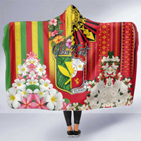Personalised Hawaii and Philippines Together Hooded Blanket The Emblems with Cultural Symbols Green-Yellow-Red Tricolor LT03 One Size Art - Polynesian Pride
