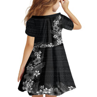 Hawaii Tropical Flowers and Leaves Family Matching Off The Shoulder Long Sleeve Dress and Hawaiian Shirt Tapa Pattern Grayscale Mode