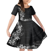Hawaii Tropical Flowers and Leaves Family Matching Puletasi and Hawaiian Shirt Tapa Pattern Grayscale Mode LT03 Daughter's Dress Grayscale - Polynesian Pride