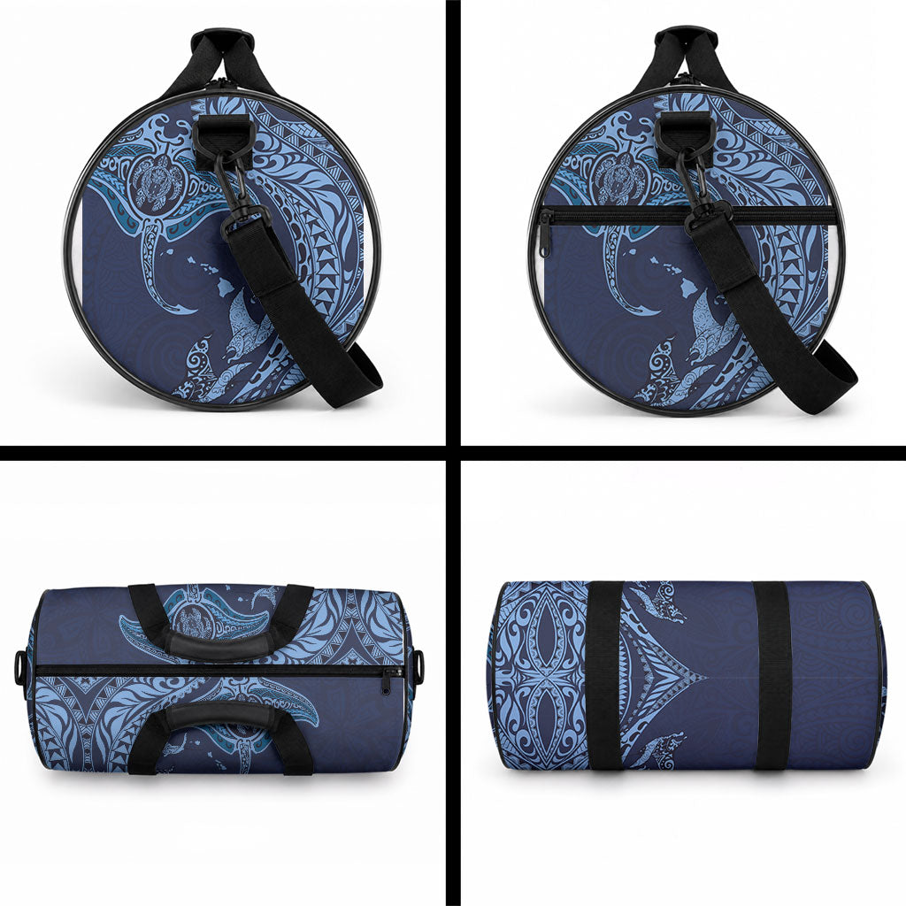 Hawaiian Manta Ray and Polynesian Tribal Tattoo Duffle Bag