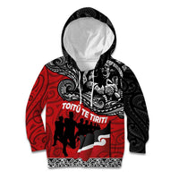 Aotearoa Toitu Te Tiriti Kid Hoodie Honoring Te Tiriti o Waitangi Maori Haka LT03 Hoodie Red - Polynesian Pride