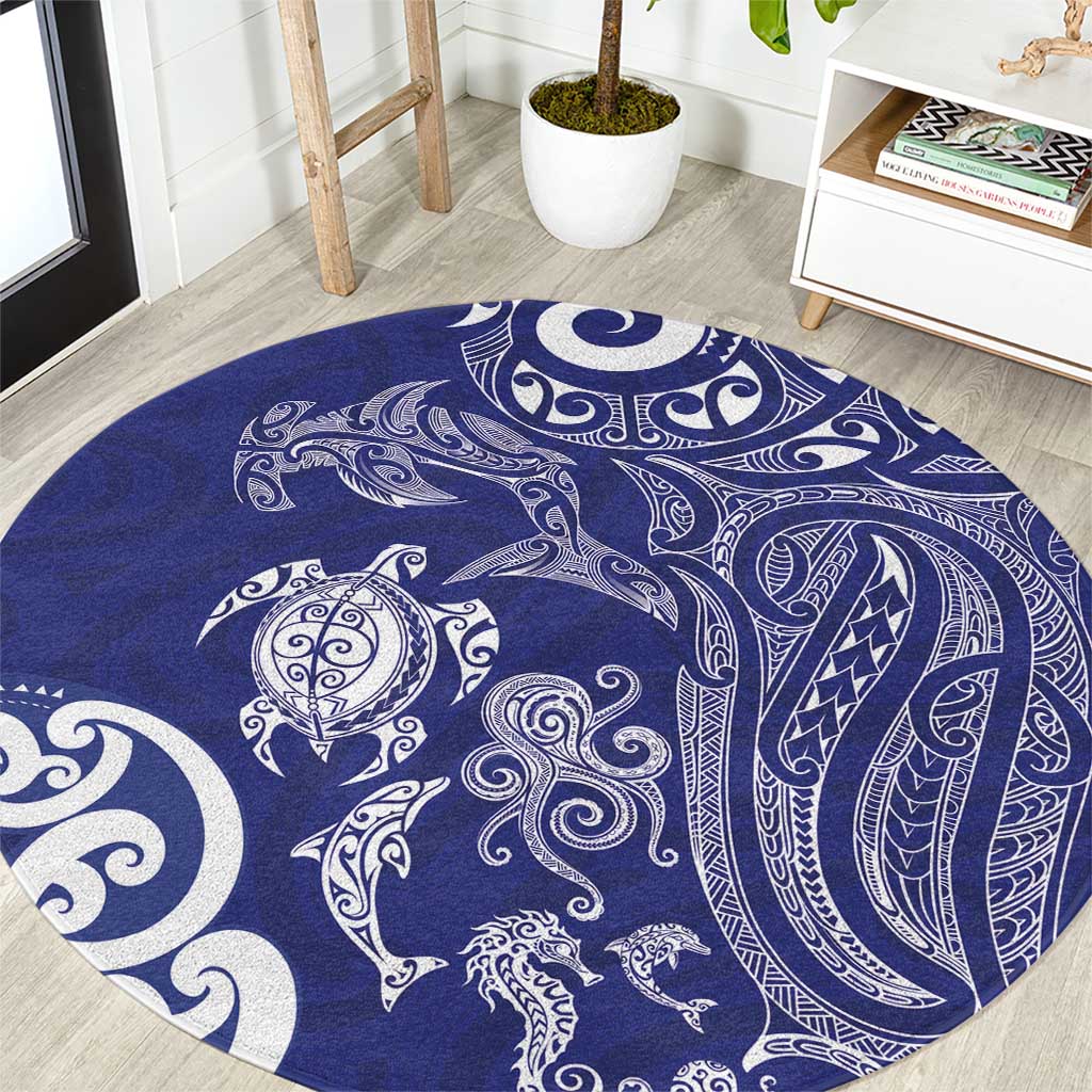 New Zealand Sea Animals with Maori Tribal Tattoo Round Carpet Blue Color