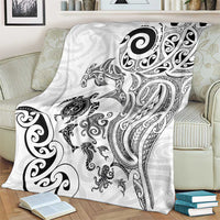 New Zealand Sea Animals with Maori Tribal Tattoo Blanket White Color LT03 - Polynesian Pride