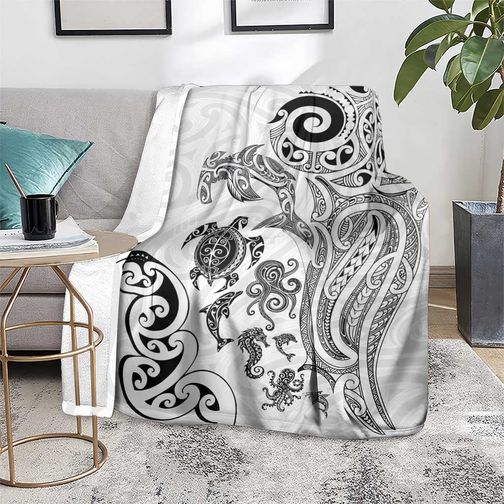 New Zealand Sea Animals with Maori Tribal Tattoo Blanket White Color LT03 - Polynesian Pride