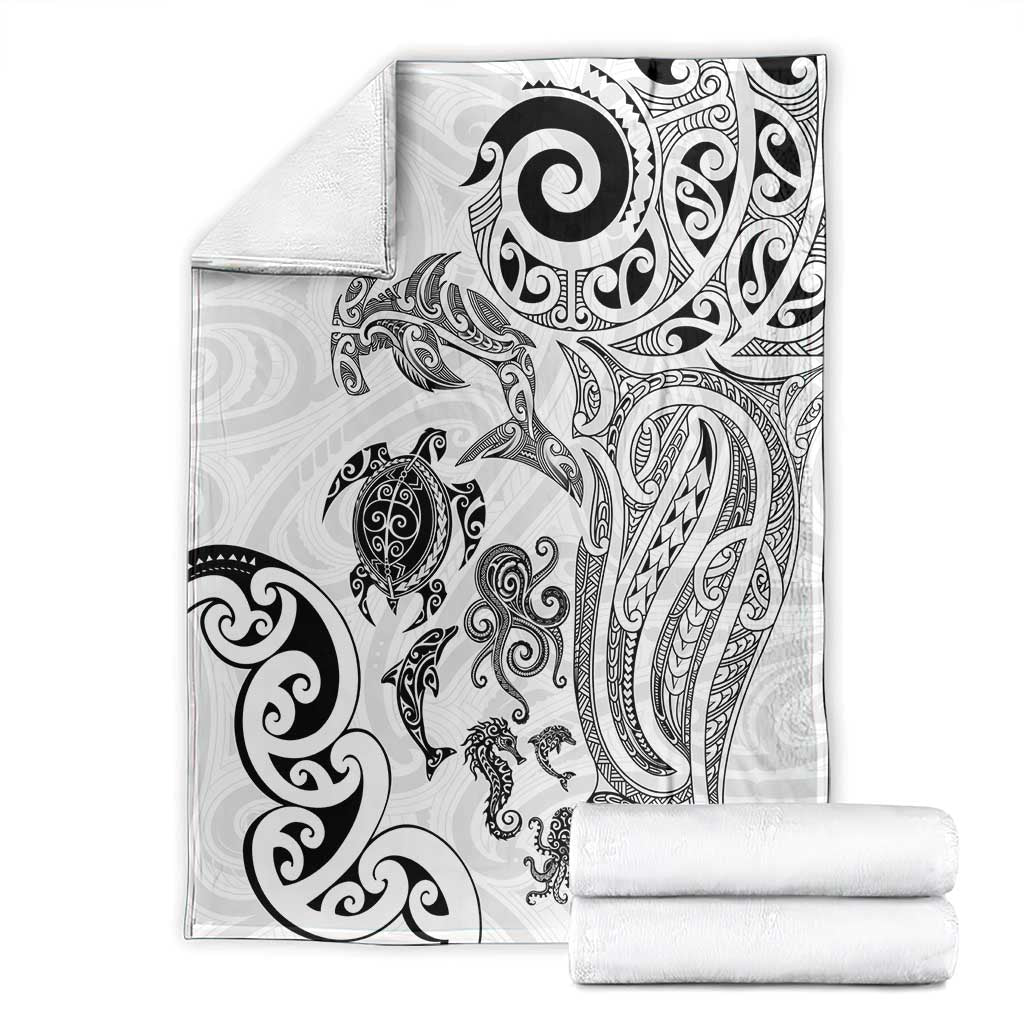 New Zealand Sea Animals with Maori Tribal Tattoo Blanket White Color LT03 - Polynesian Pride