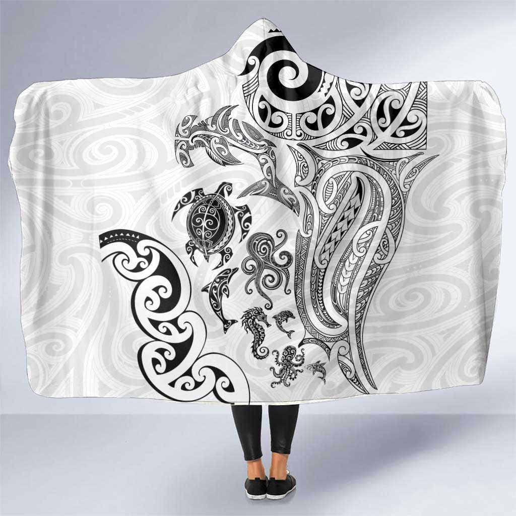 New Zealand Sea Animals with Maori Tribal Tattoo Hooded Blanket White Color