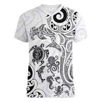 New Zealand Sea Animals with Maori Tribal Tattoo Women V-Neck T-Shirt White Color LT03 Female White - Polynesian Pride