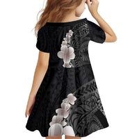 Hawaiian Tropical Plumeria Art Polynesian Tattoo Family Matching Off Shoulder Maxi Dress and Hawaiian Shirt Grayscale Color LT03 - Polynesian Pride