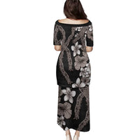 Hawaiian Tropical Flowers and Maile Pikake Family Matching Puletasi and Hawaiian Shirt Polynesian Tribal Pattern Grayscale Mode LT03 - Polynesian Pride
