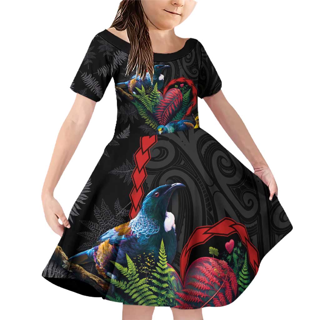 New Zealand Tui Birds Love Couple Family Matching Off Shoulder Short Dress and Hawaiian Shirt The Heart of Silver Fern Leaves and Maori Tattoo Pattern LT03 Daughter's Dress Black - Polynesian Pride