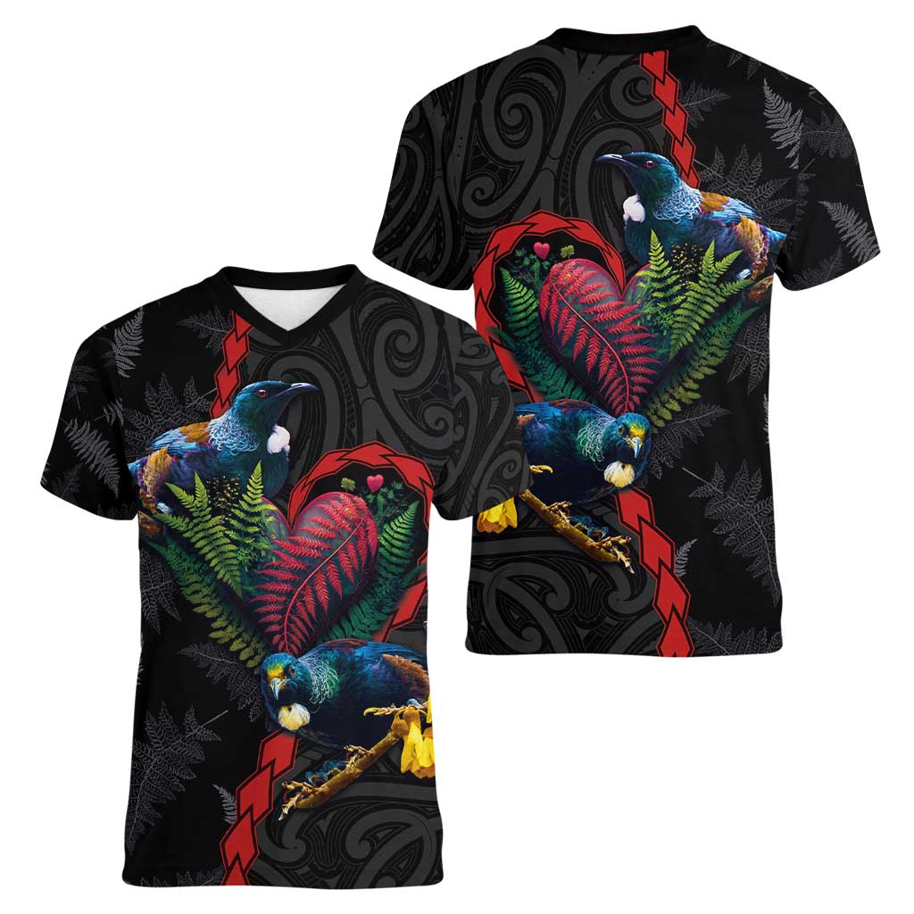 New Zealand Tui Birds Love Couple Women V-Neck T-Shirt The Heart of Silver Fern Leaves and Maori Tattoo Pattern LT03 - Polynesian Pride