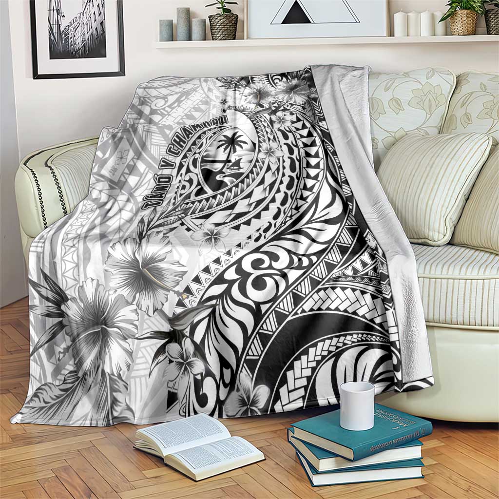 Guam-Land of the Chamorro Blanket Polynesian Tattoo Style Hibiscus and Plumeria Art LT03 Black - Polynesian Pride
