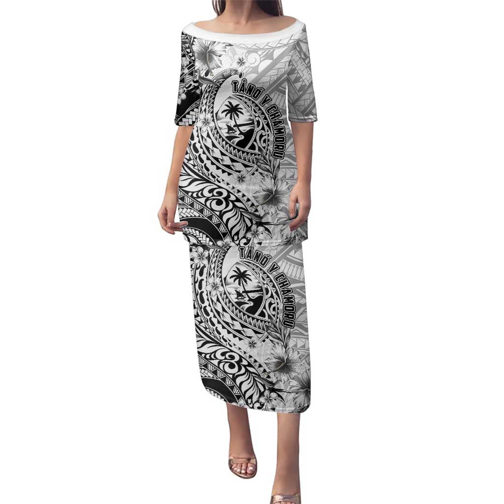 Guam-Land of the Chamorro Family Matching Puletasi and Hawaiian Shirt Polynesian Tattoo Style Hibiscus and Plumeria Art LT03 Mom's Dress Black - Polynesian Pride